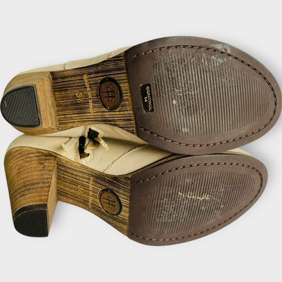 Holding Horses Buckled Triad Booties Block Heel Ivory Leather Boots Size 36 6 - Picture 5 of 9